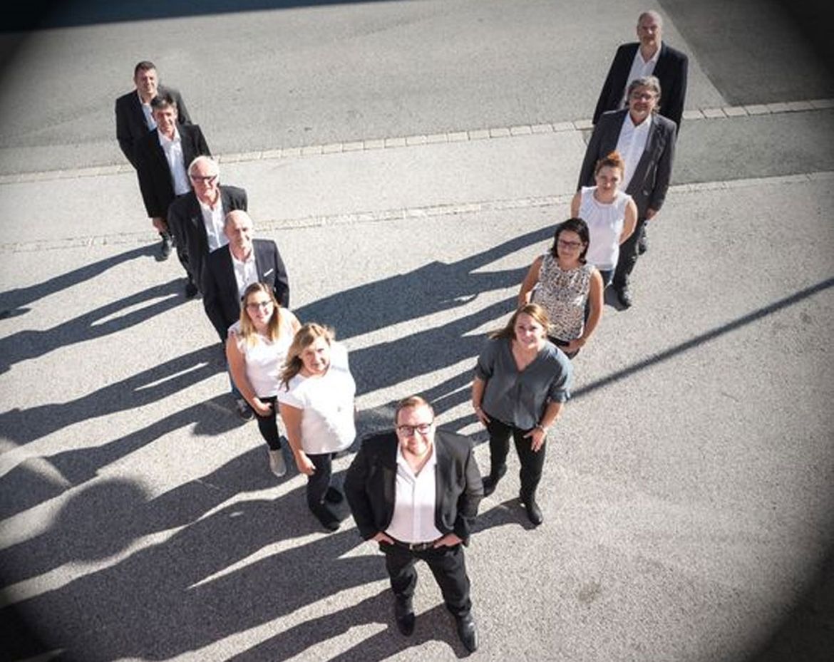 Das Team von VAM VersicherungsAgenturManagement in Fügen